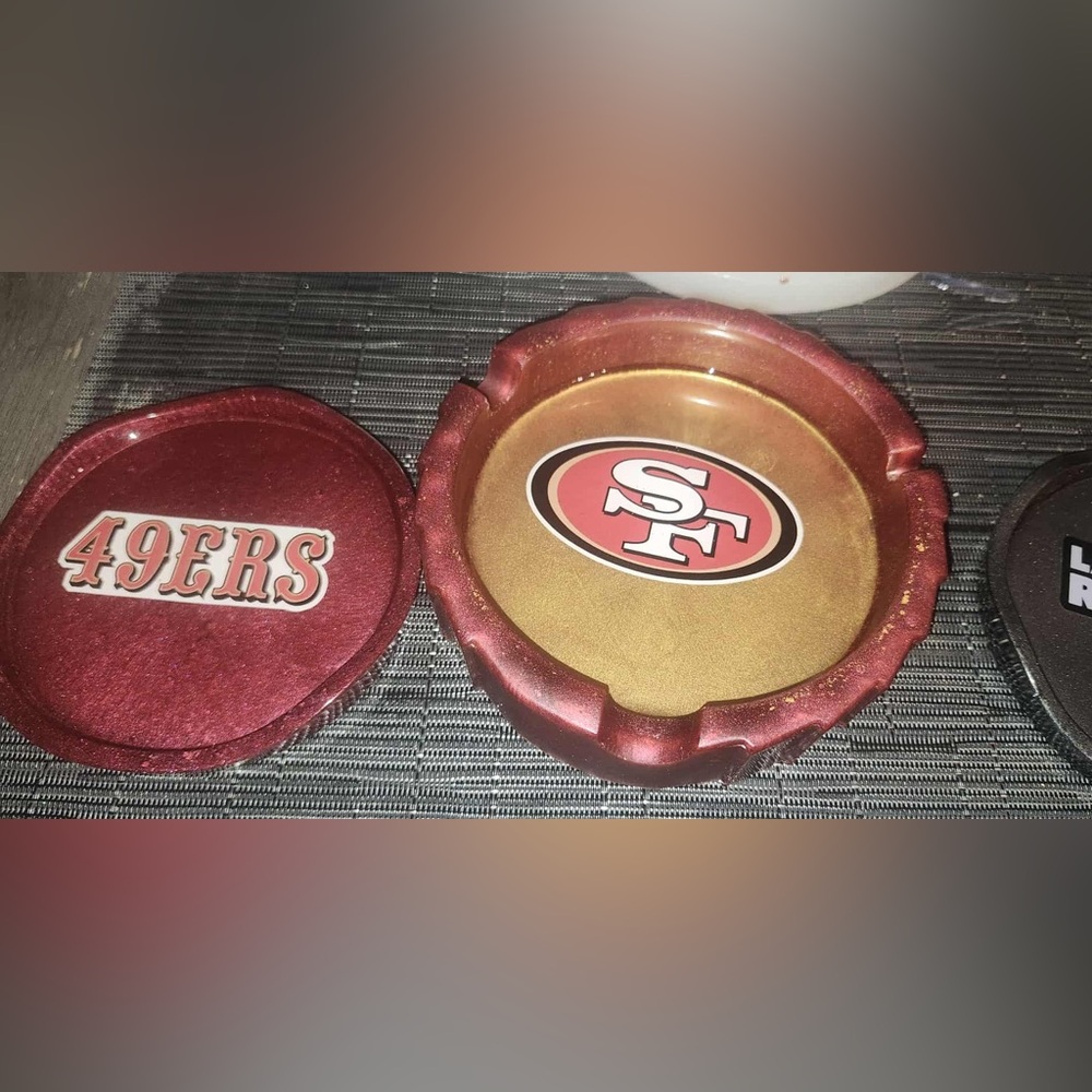 CUSTOMIZED HANDCRAFTED SPORTS TEAM ITEMS - Picture 11 of 11
